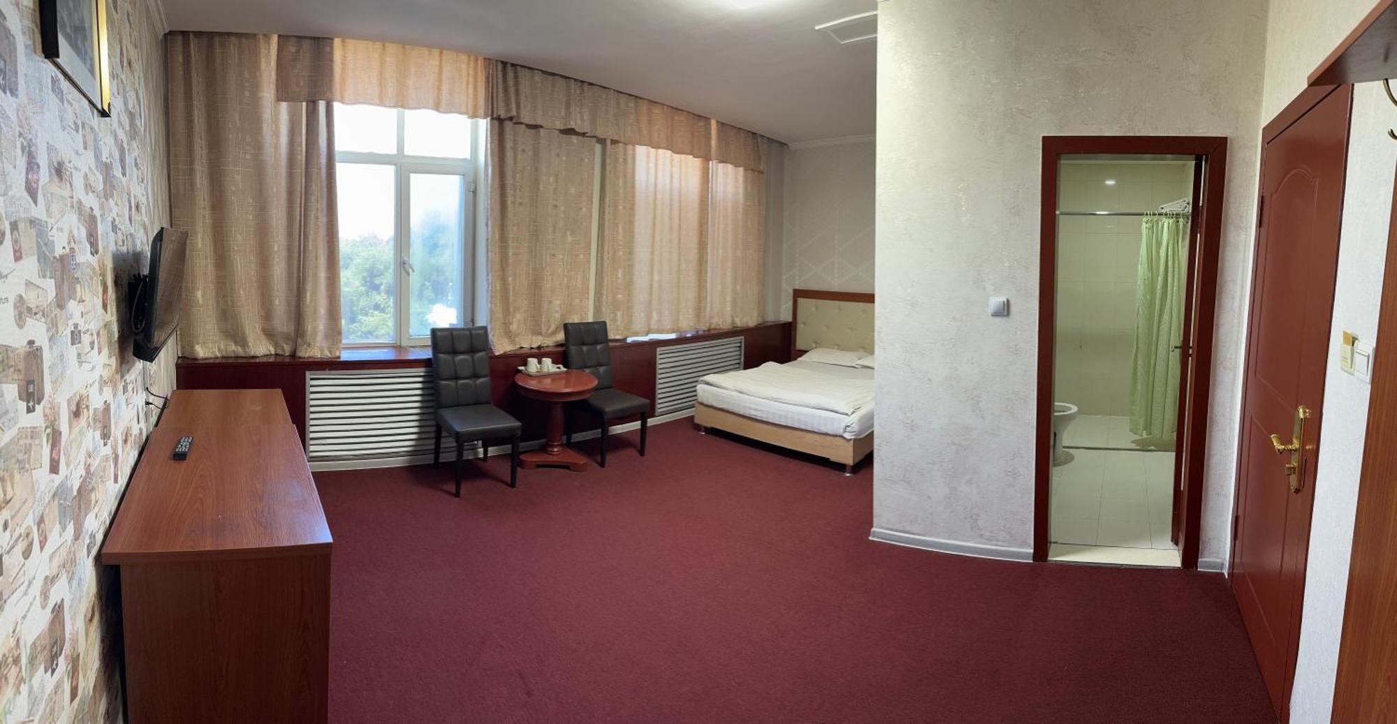 Golden Dragon Hotel Almaty Eksteriør billede